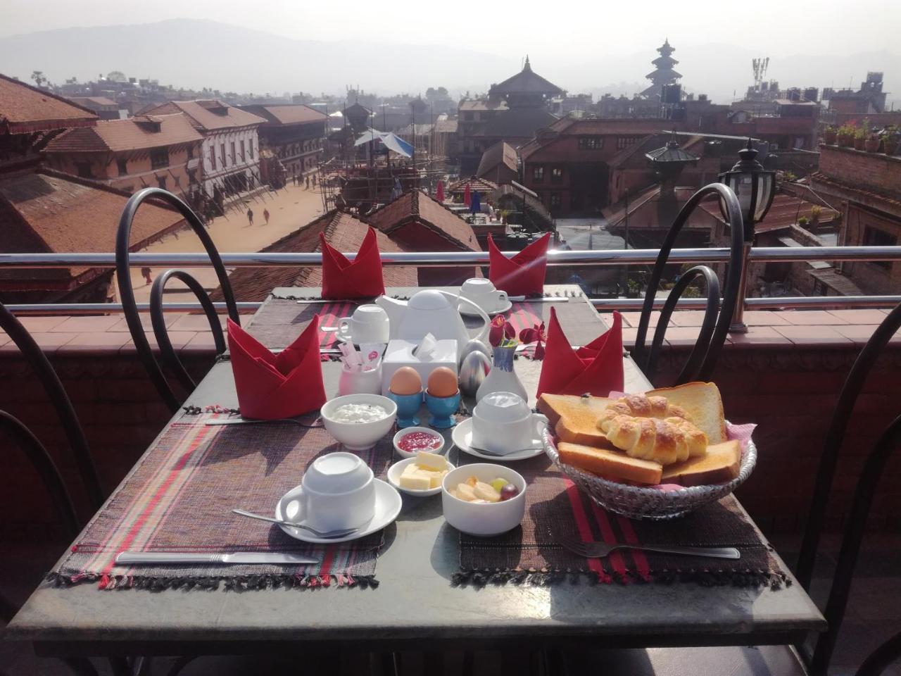 Khwopa Inn & Rooftop Restaurant Bhaktapur Exterior photo